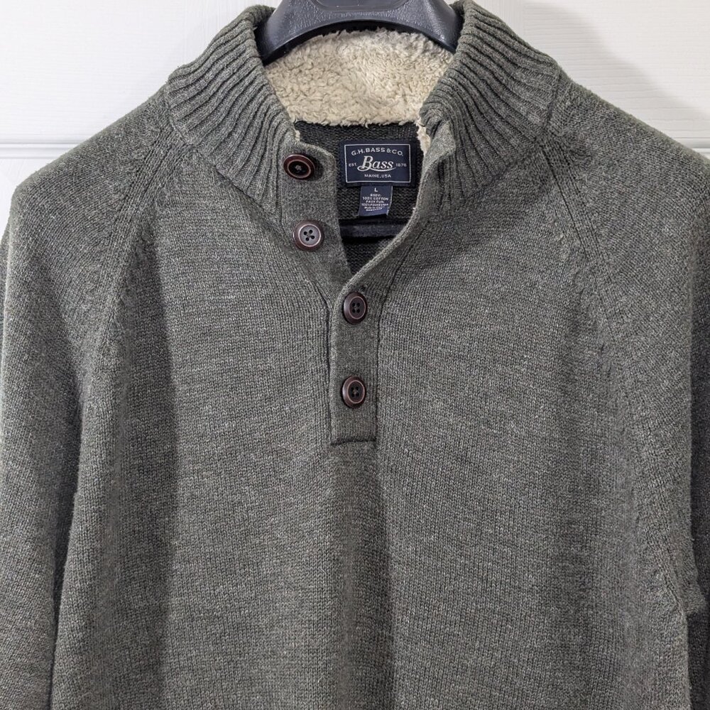GH Bass & Co. Four Button Mock Neck Sweater Pullover